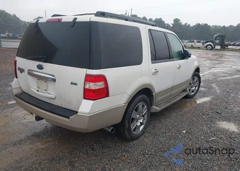 2010 Ford Expedition Eddie Bauer из США, поврежденный, VIN 1FMJU1J58AEA64134